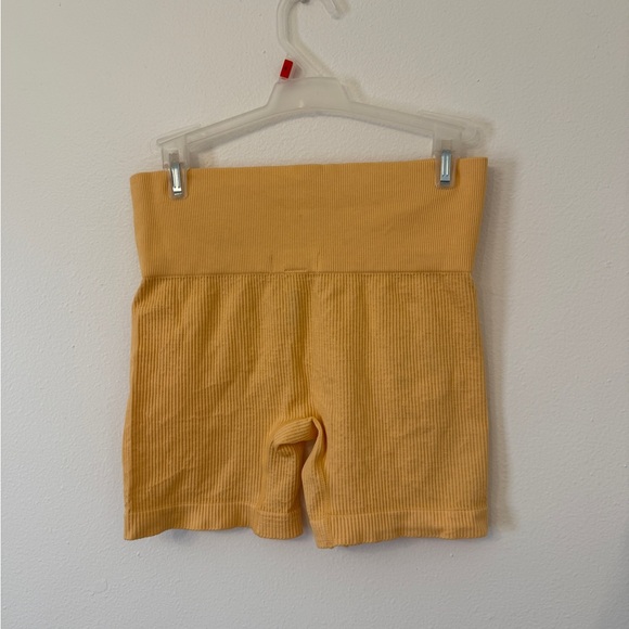 Colsie Yellow Ribbed Shorts - Picture 2 of 3